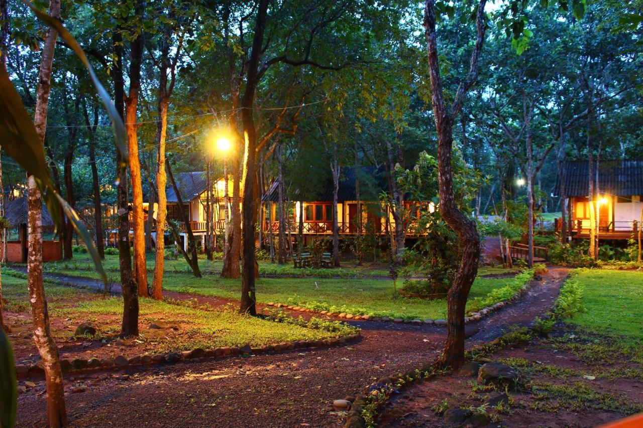 Tadlo Lodge Beng Exterior photo