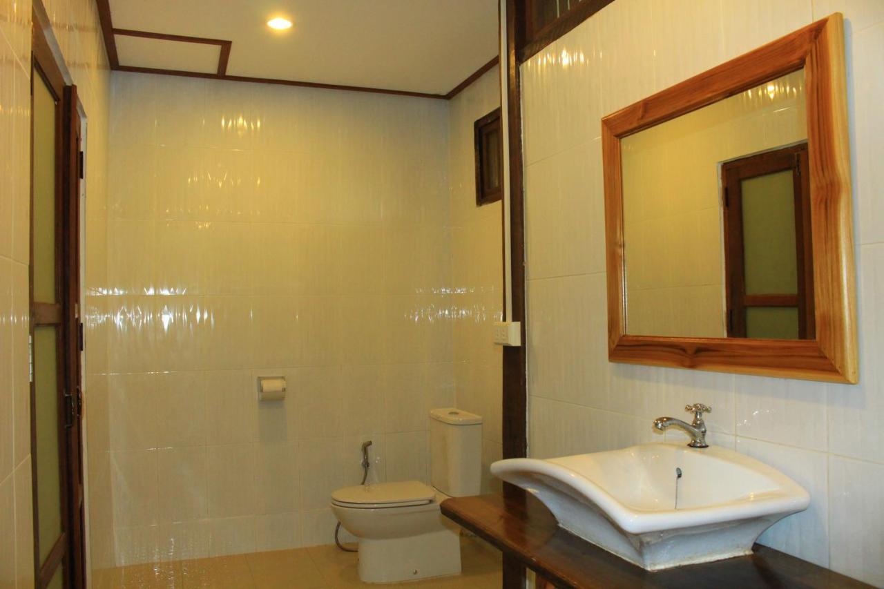 Tadlo Lodge Beng Exterior photo