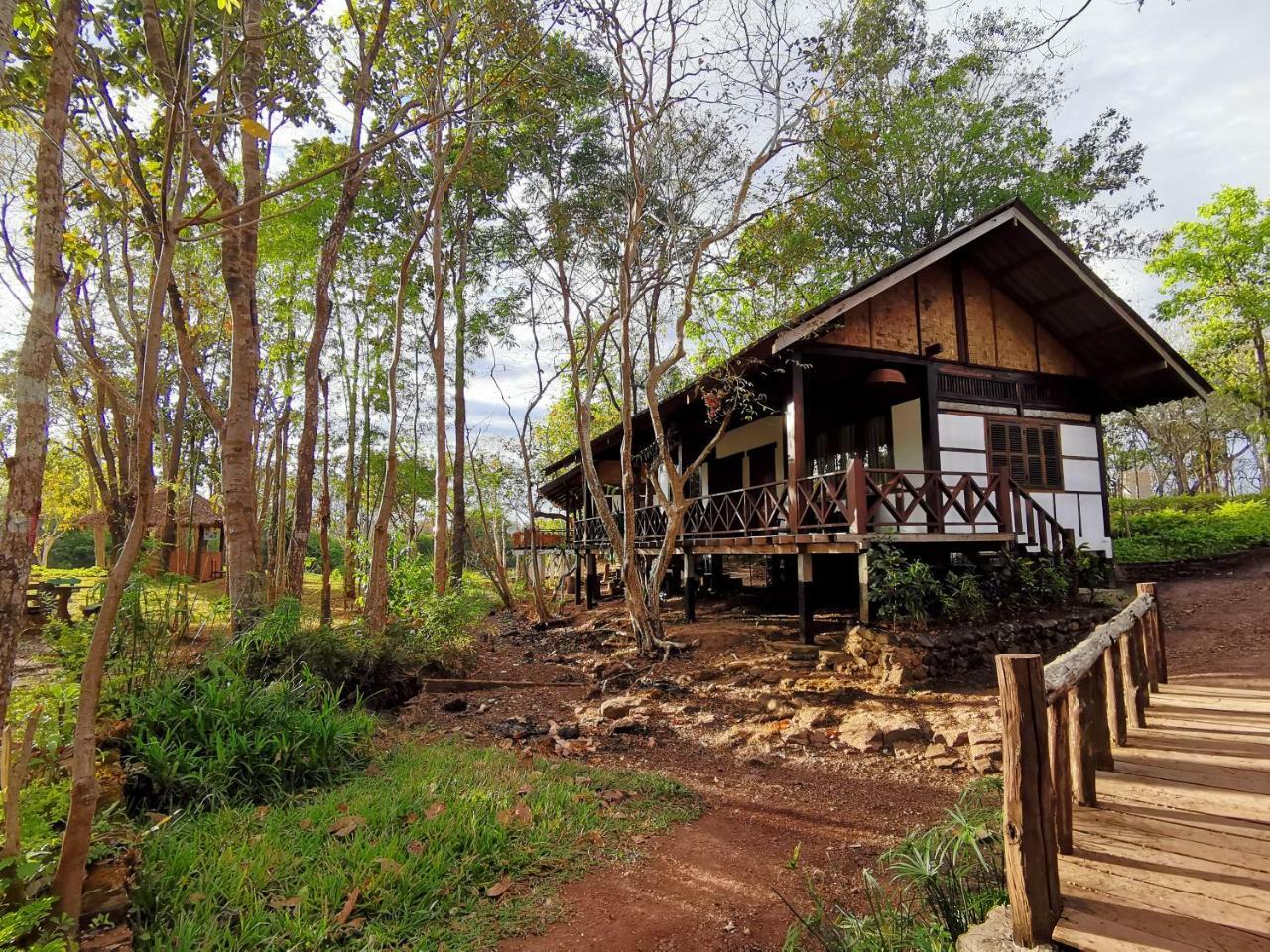 Tadlo Lodge Beng Exterior photo